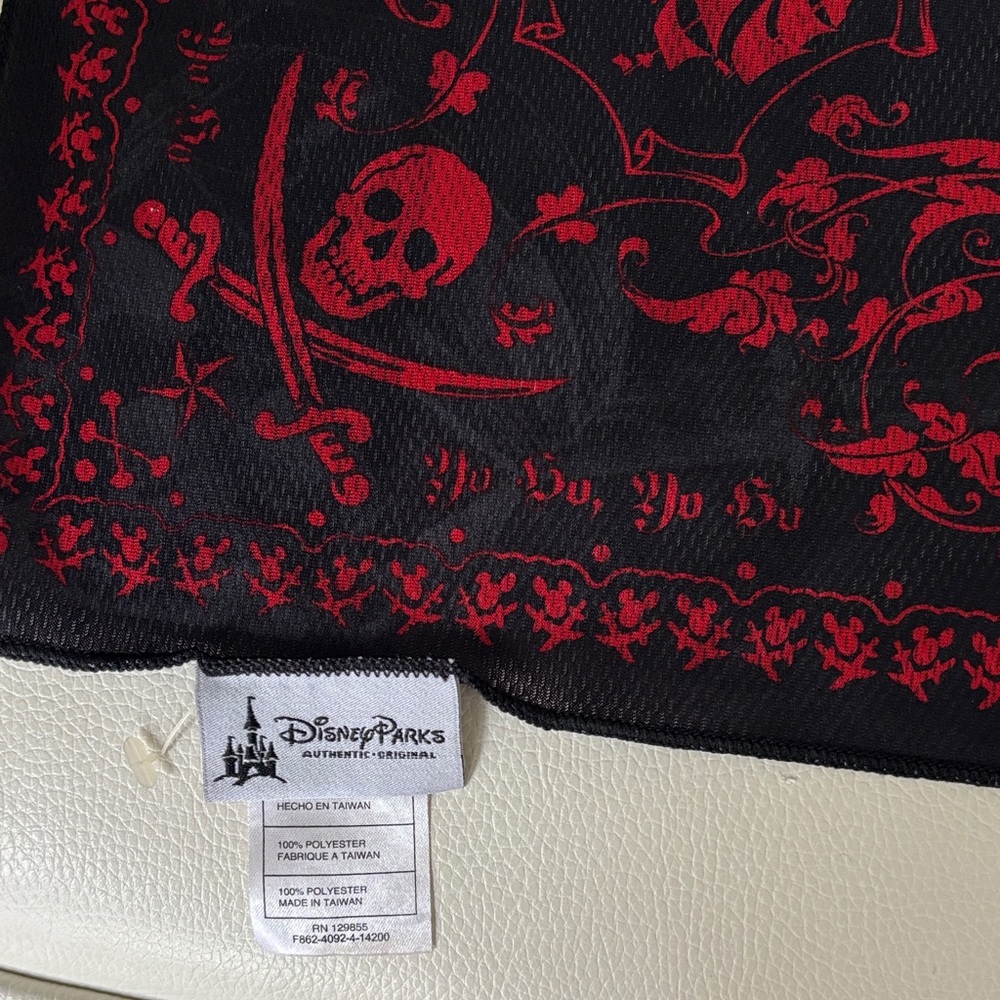 Pirates of the Caribbean Black & Red Skull Disney Scarf with Double Sided Spades - Picture 5 of 11